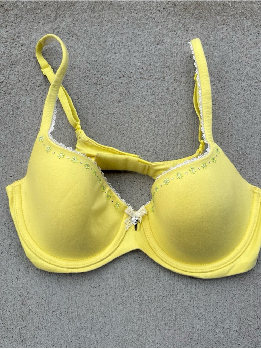 Victoria's Secret Yellow Lace-Trim Underwire Bra